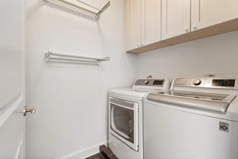 $1,695,000 | 1243 West Nelson Street, Chicago, IL 60657