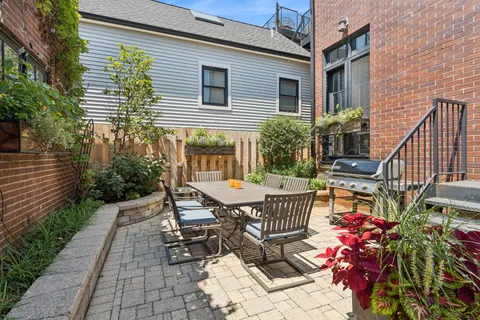$1,695,000 | 1243 West Nelson Street, Chicago, IL 60657