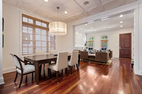 $1,695,000 | 1243 West Nelson Street, Chicago, IL 60657