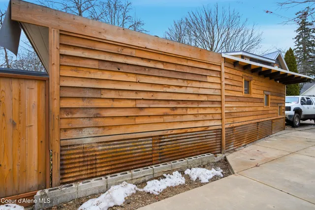 $950,000 | 417 Pine Street, Sandpoint, ID 83864