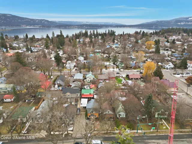 $950,000 | 417 Pine Street, Sandpoint, ID 83864