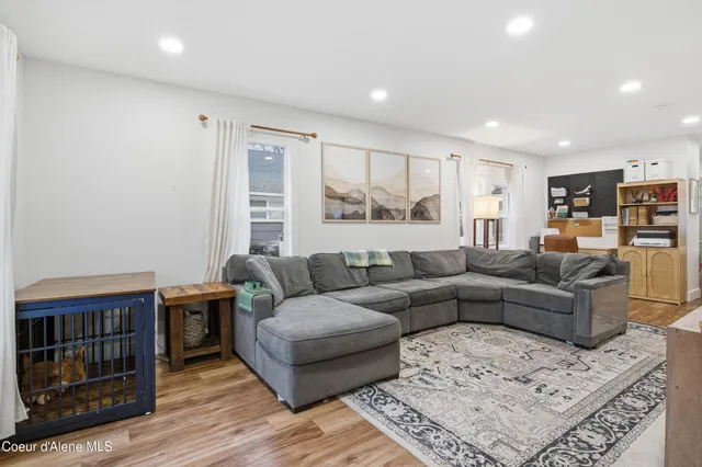 $950,000 | 417 Pine Street, Sandpoint, ID 83864