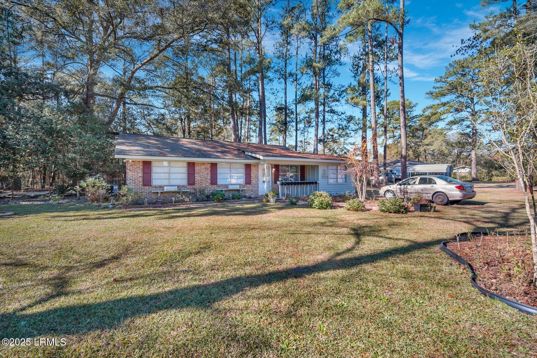 3 Franklin Circle Ridgeland, SC 29936 - Photo 2 of 27 DSC01013.jpg-SMALL