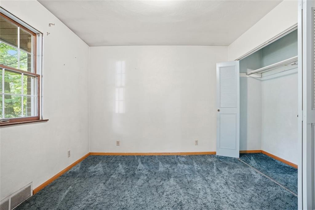 256 Ridge Road Zelienople, PA 16063 - Photo 25 of 46 Gallery Image 25