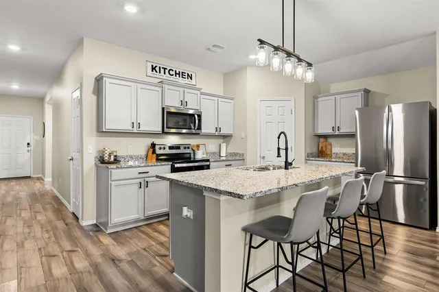 $307,900 | 7201 Llano Drive, China Spring, TX 76633