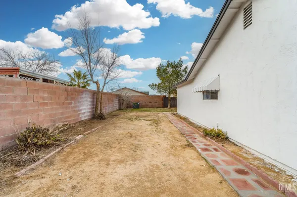 $335,000 | Undisclosed Address, California City, CA 93505