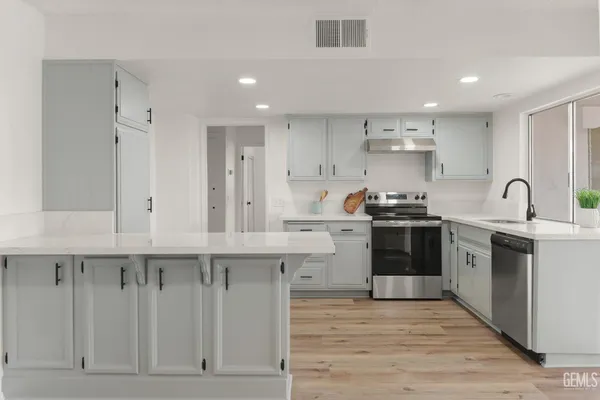 $335,000 | Undisclosed Address, California City, CA 93505