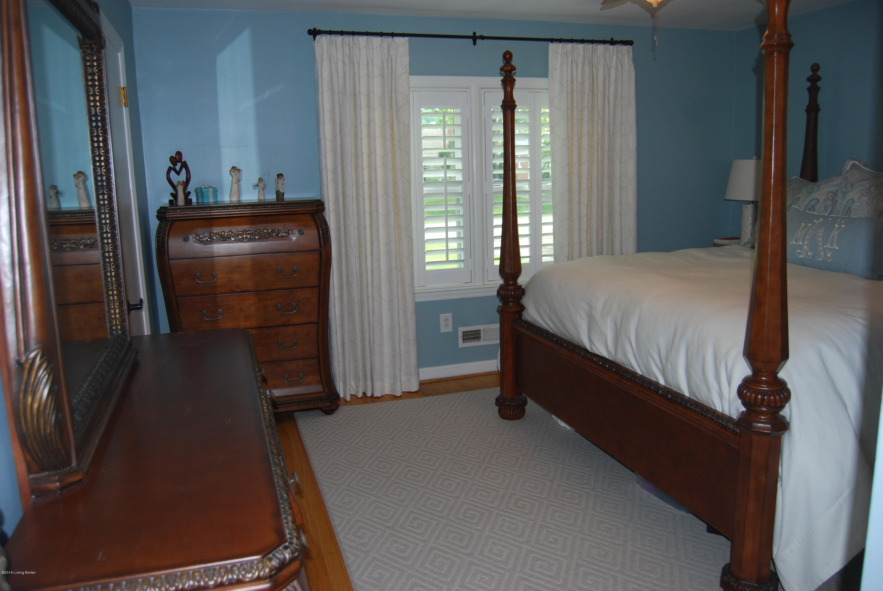 619 Indian Ridge Road Louisville, KY 40207 - Photo 16 of 38 DSC_0119