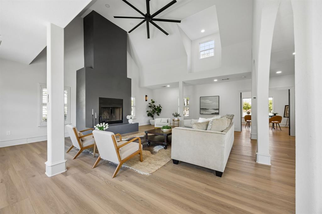 1260 Stacy Road Fairview, TX 75069 - Photo 15 of 40 Great space to kick back and relax