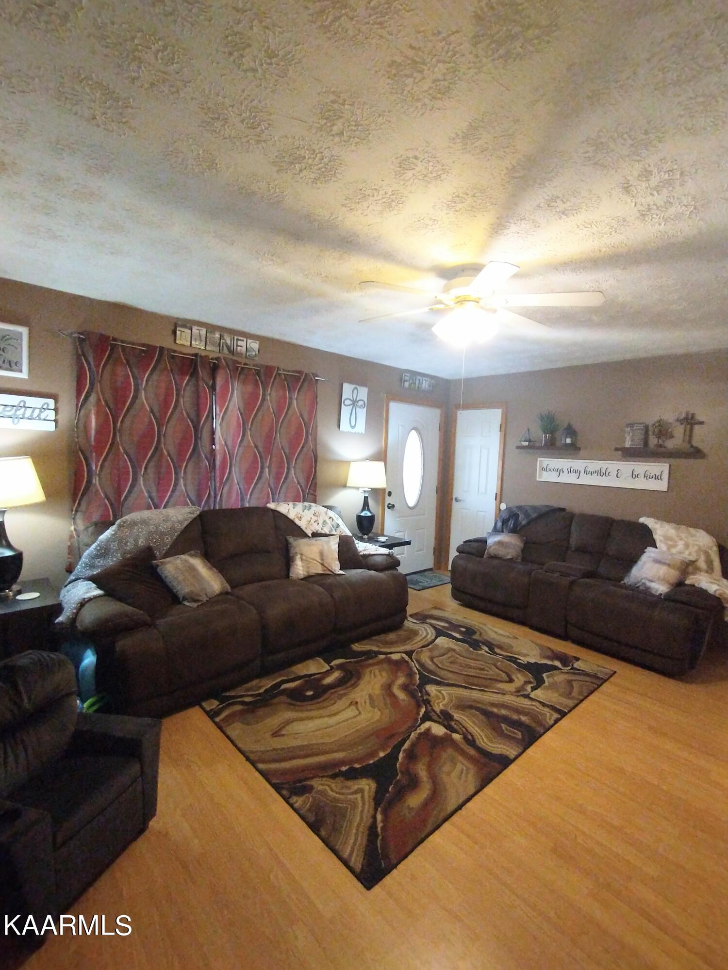 559 Pea Ridge Road Sunbright, TN 37872 - Photo 4 of 14 IMG_20230128_121521768