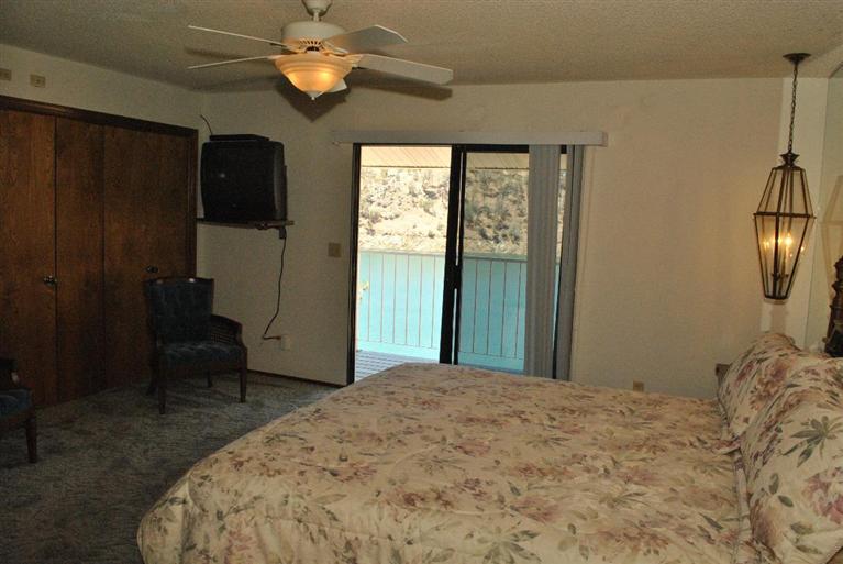 27951 Sky Harbour Road Friant, CA 93626 - Photo 11 of 33 Gallery Image 11