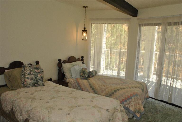 27951 Sky Harbour Road Friant, CA 93626 - Photo 16 of 33 Gallery Image 16