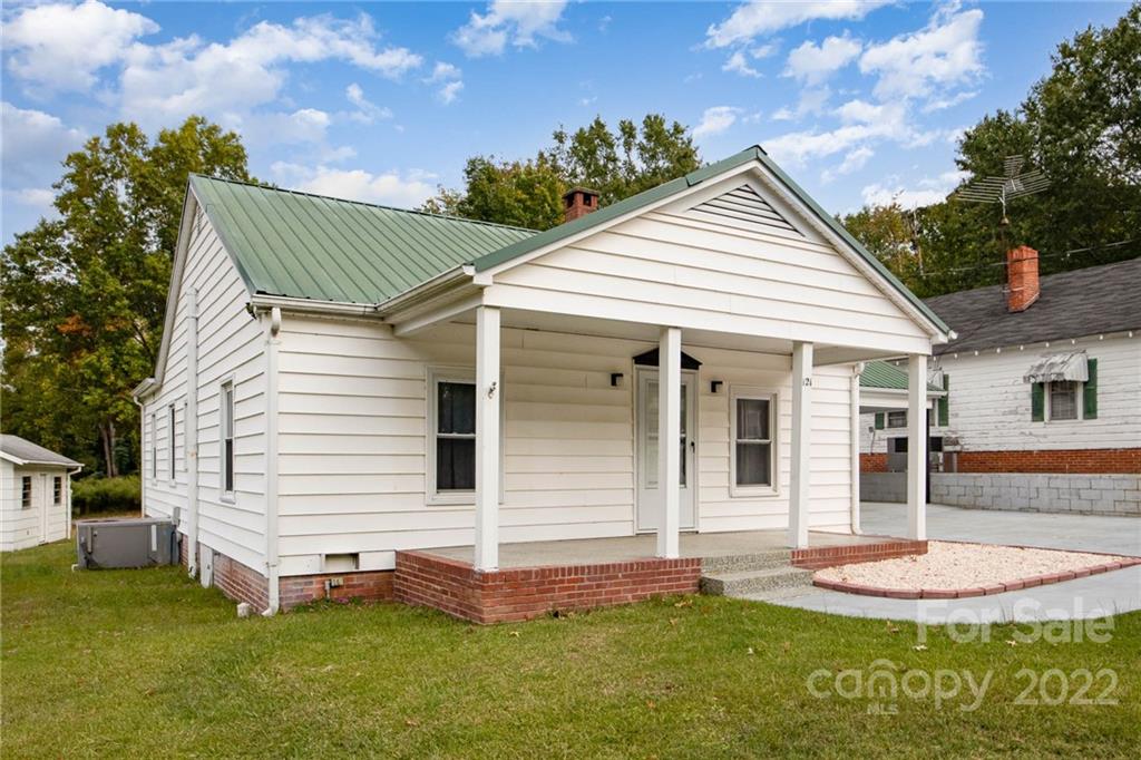 121 State Rd S-29-497 Kershaw, SC 29067 - Photo 4 of 35 Gallery Image 4