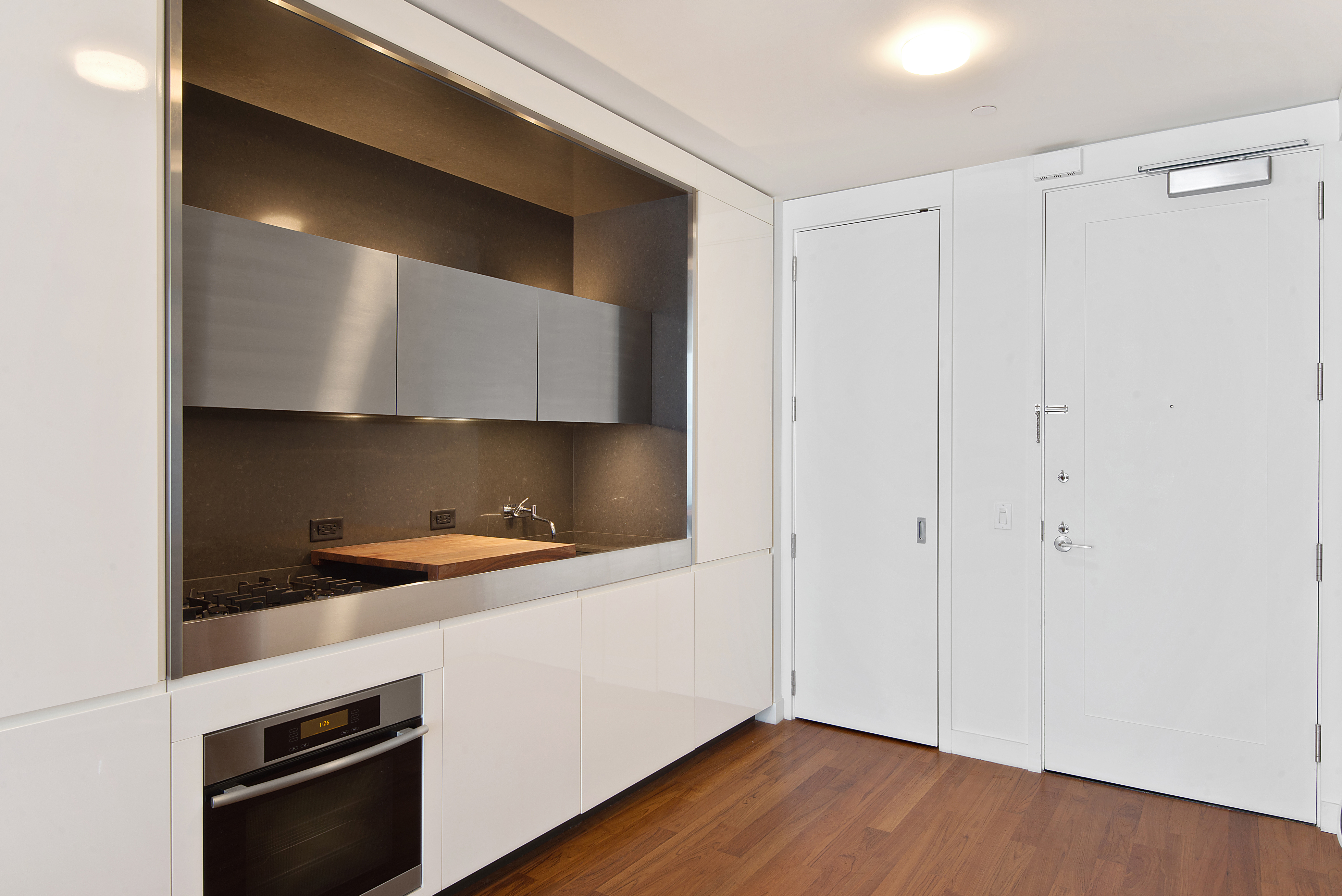 15 William Street, Unit 21F Manhattan, NY 10005 - Photo 5 of 9