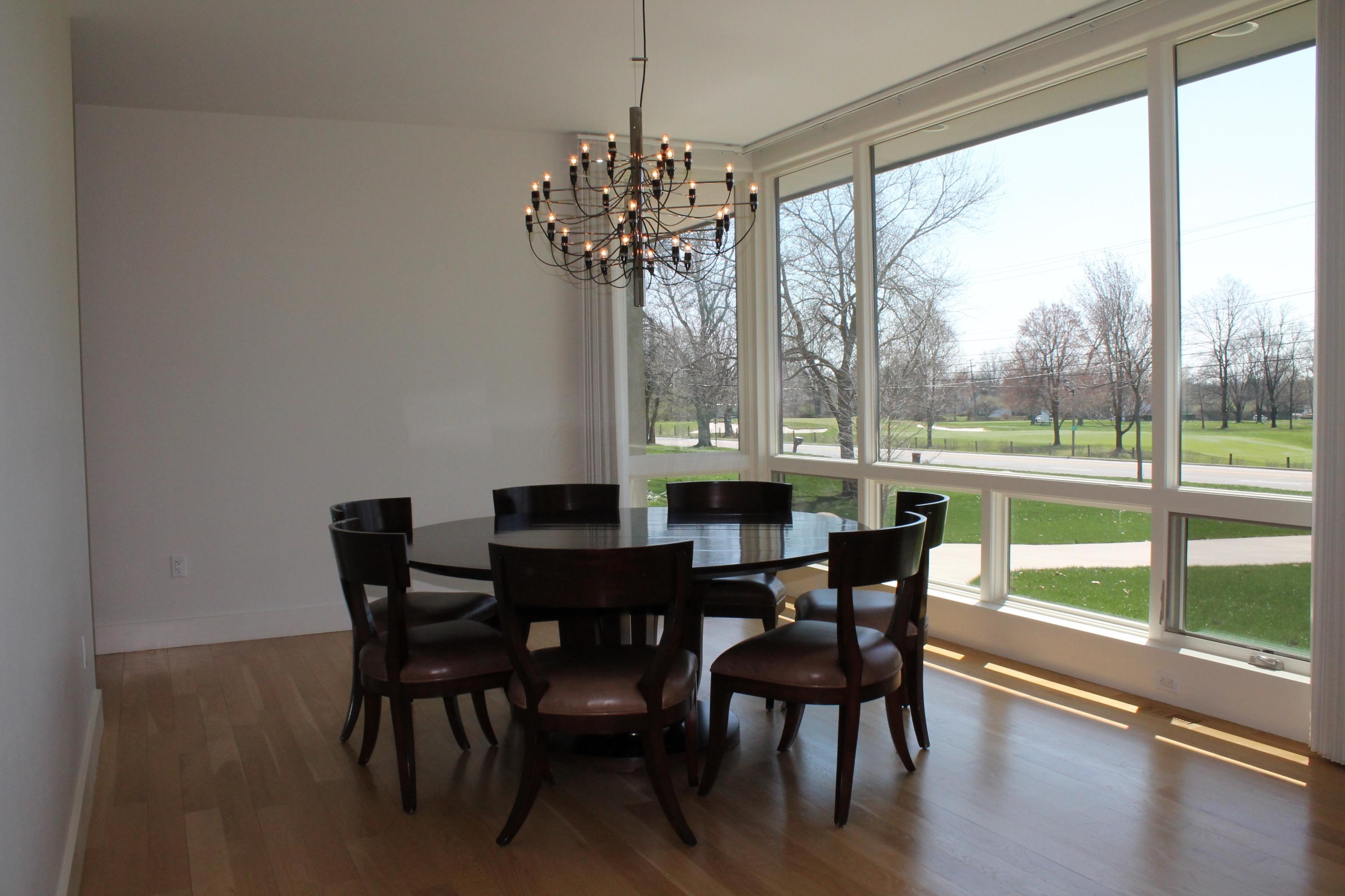 1260 McCoy Road Columbus, OH 43220 - Photo 12 of 51