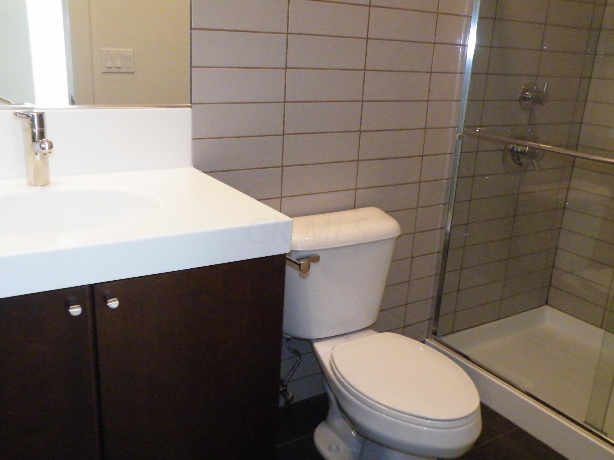 1260 McCoy Road Columbus, OH 43220 - Photo 24 of 51