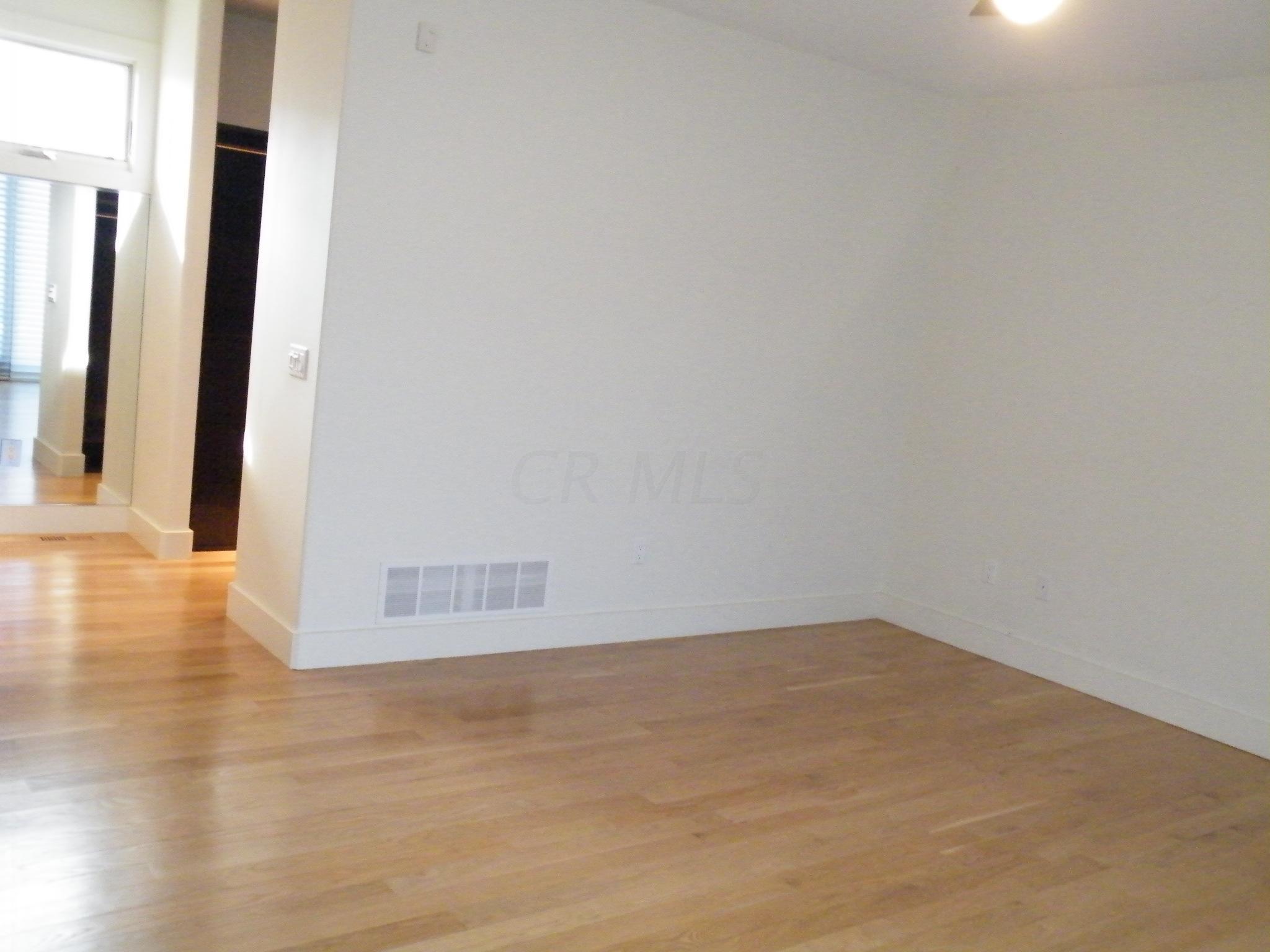 1260 McCoy Road Columbus, OH 43220 - Photo 29 of 51