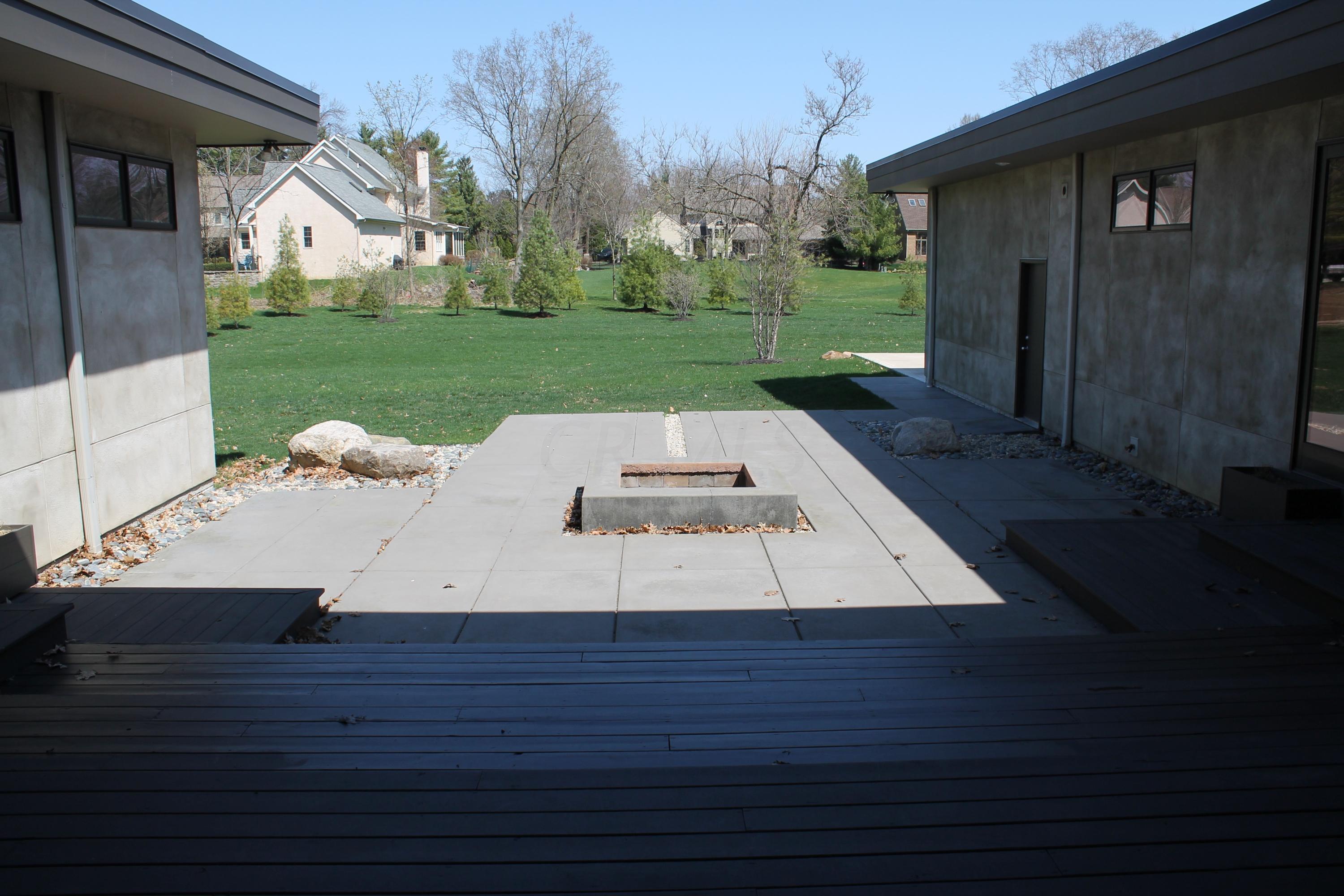 1260 McCoy Road Columbus, OH 43220 - Photo 48 of 51