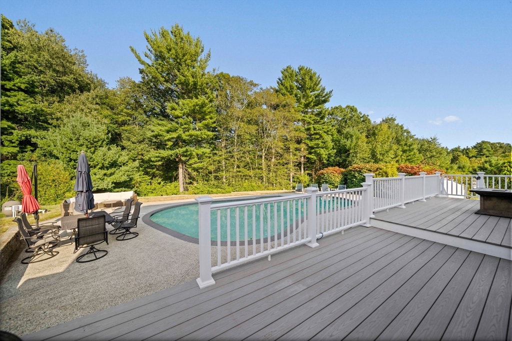 137 Birchwood Road Hanover, MA 02339 - Photo 23 of 29 Gallery Image 23