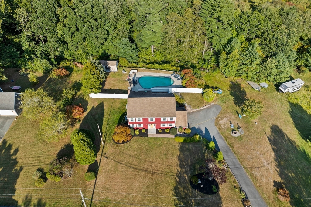 137 Birchwood Road Hanover, MA 02339 - Photo 27 of 29 Gallery Image 27