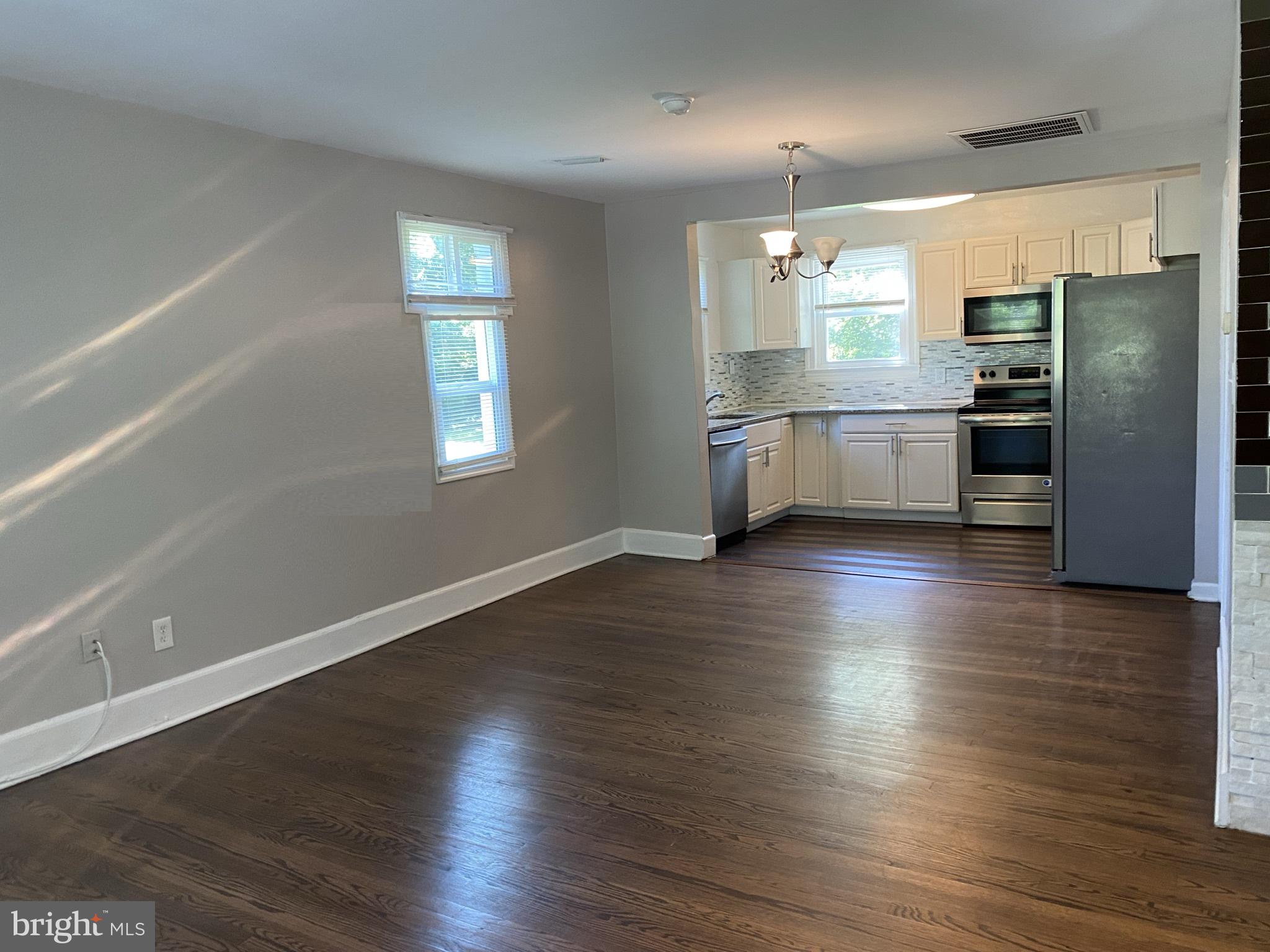 11410 Fort Washington Road Fort Washington, MD 20744 - Photo 5 of 17 Open concept