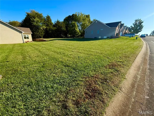 $36,000 | 75 Butterfield Drive, Farmington, MO 63640