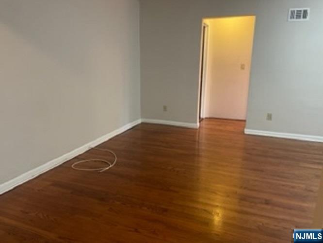 911 Teaneck Road Teaneck, NJ 07666 - Photo 8 of 16 Gallery Image 8