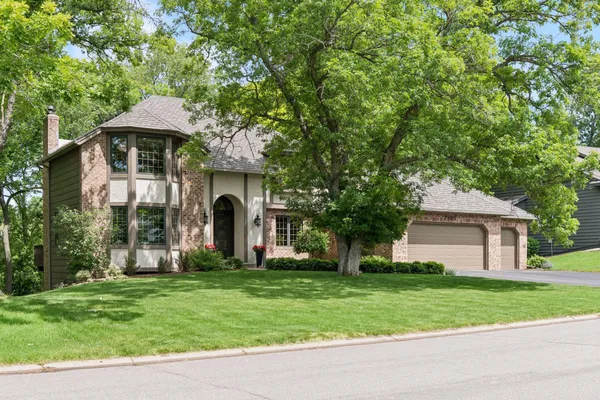 $650,000 | 7885 133rd Street West, Apple Valley, MN 55124