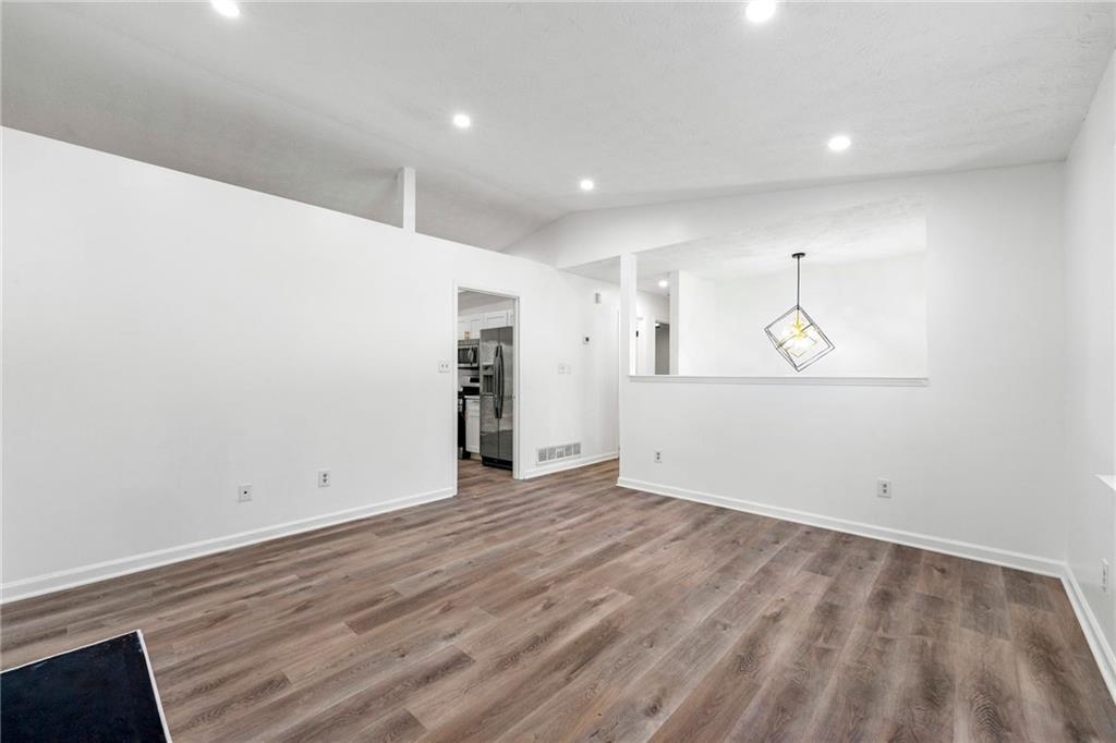 2290 Wilkins Cove Decatur, GA 30035 - Photo 8 of 19