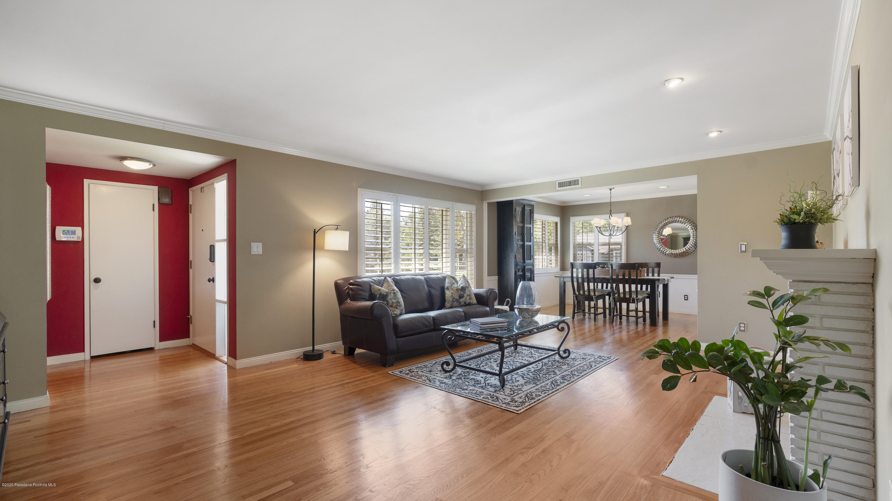 443 Wenham Road Pasadena, CA 91107 - Photo 5 of 36 DSC01188