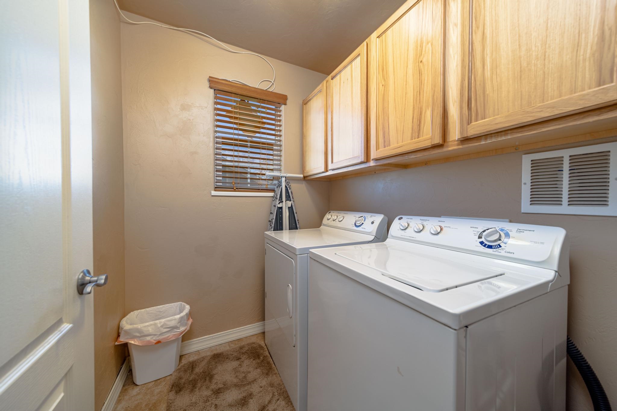 1124 West Addington Lane Fruita, CO 81521 - Photo 22 of 25 a utility room with dryer and washer