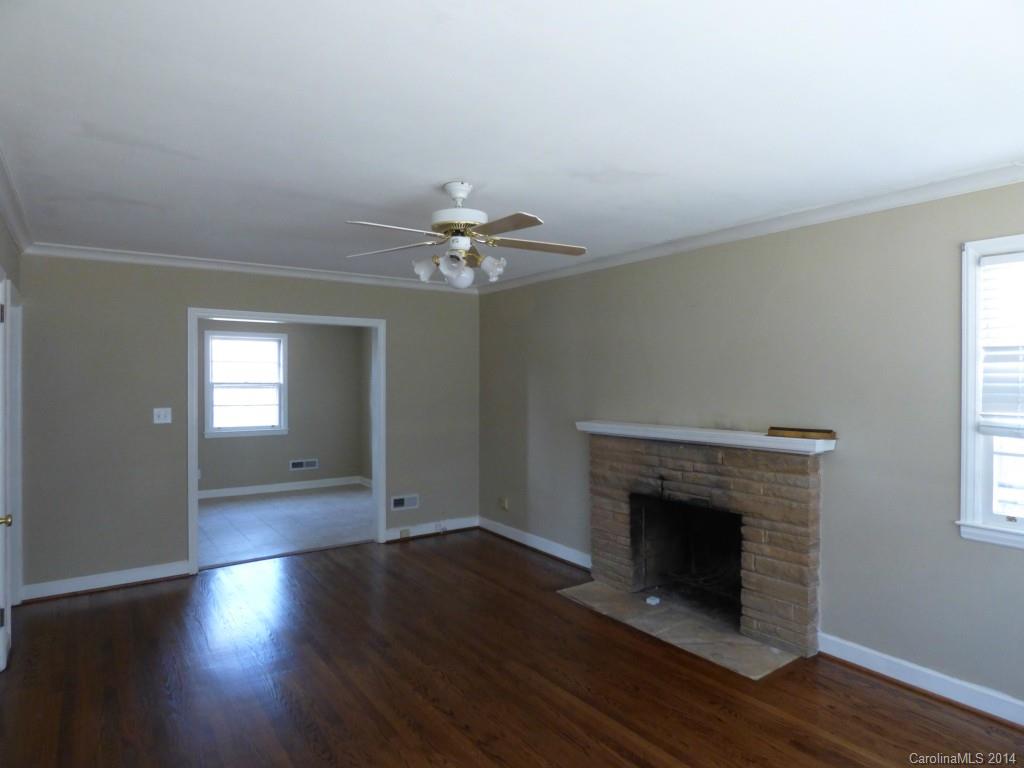 5321 Manning Road Charlotte, NC 28269 - Photo 5 of 19 Gallery Image 5