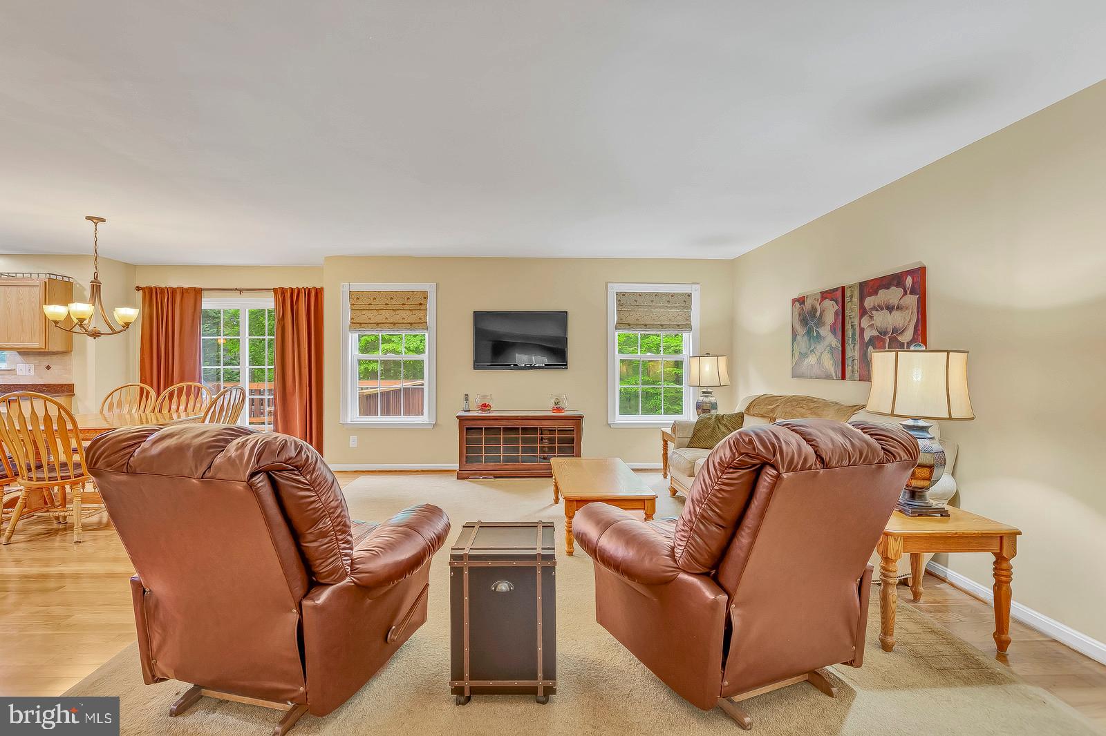 1849 Lottie Fowler Road Prince Frederick, MD 20678 - Photo 12 of 41 Family room