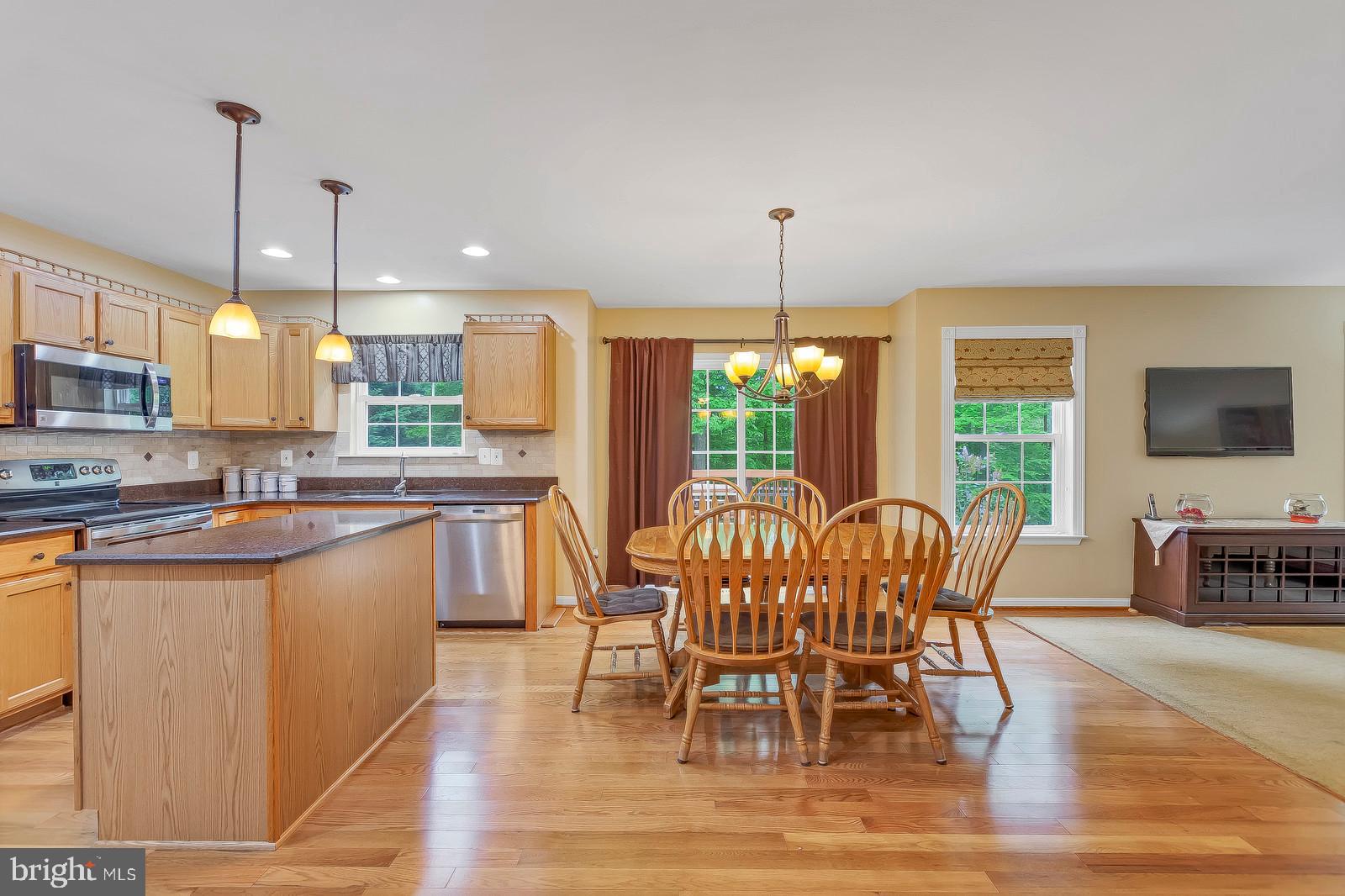 1849 Lottie Fowler Road Prince Frederick, MD 20678 - Photo 4 of 41 Kitchen