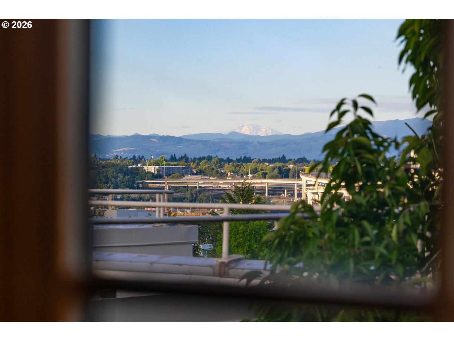 2535 Northwest Westover Road, Unit 5 Portland, OR 97210 - Photo 27 of 43 View