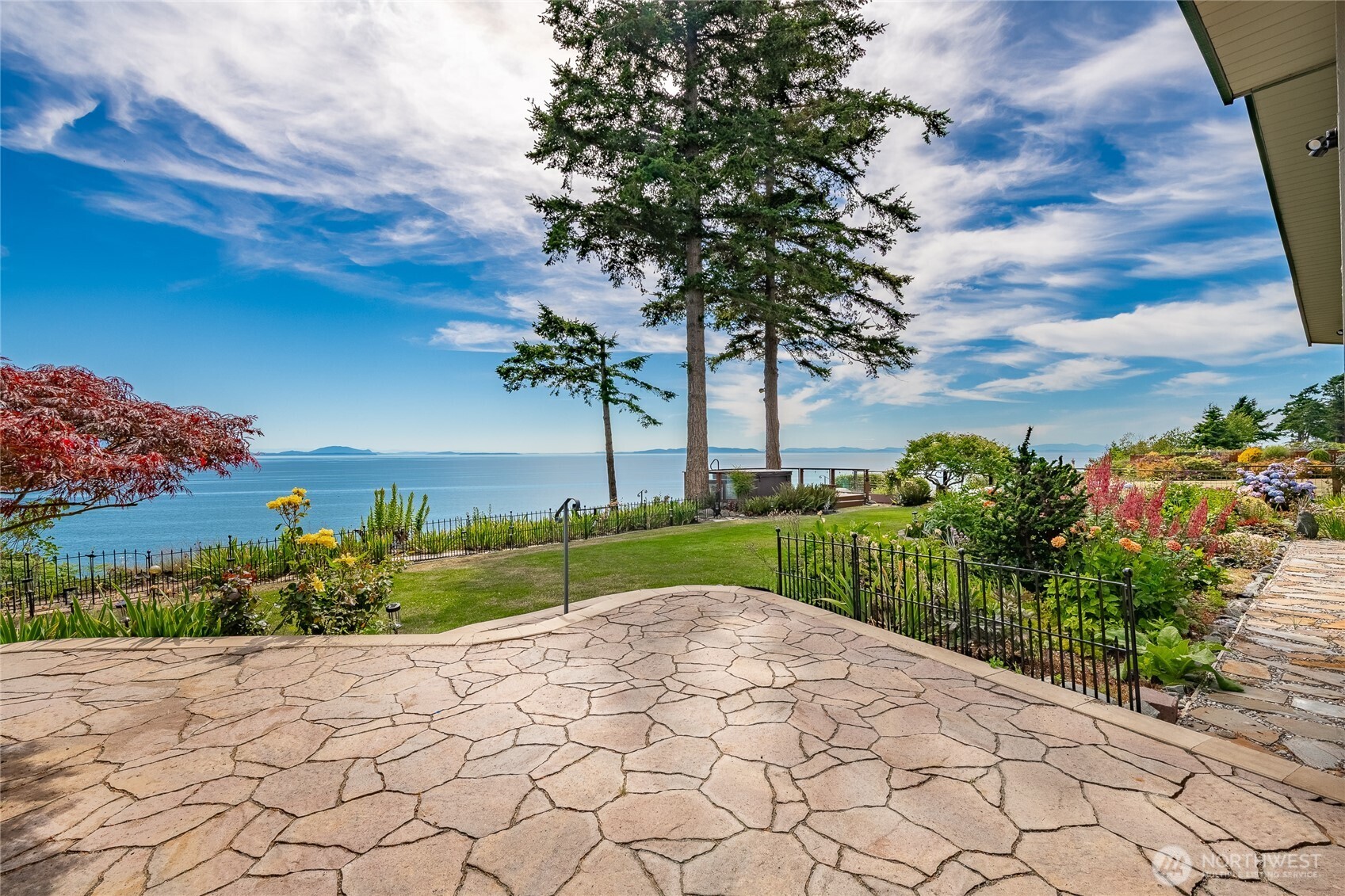 5727 Nakat Way Blaine, WA 98230 - Photo 35 of 40 a view of a garden with a tree