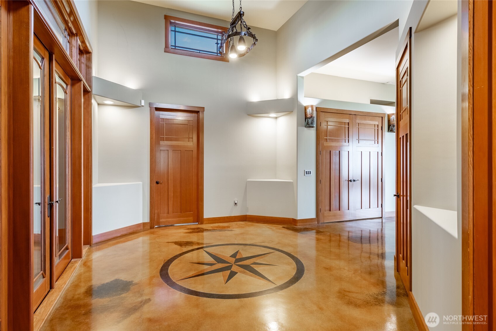 5727 Nakat Way Blaine, WA 98230 - Photo 7 of 40 a view of a livingroom with furniture and entryway