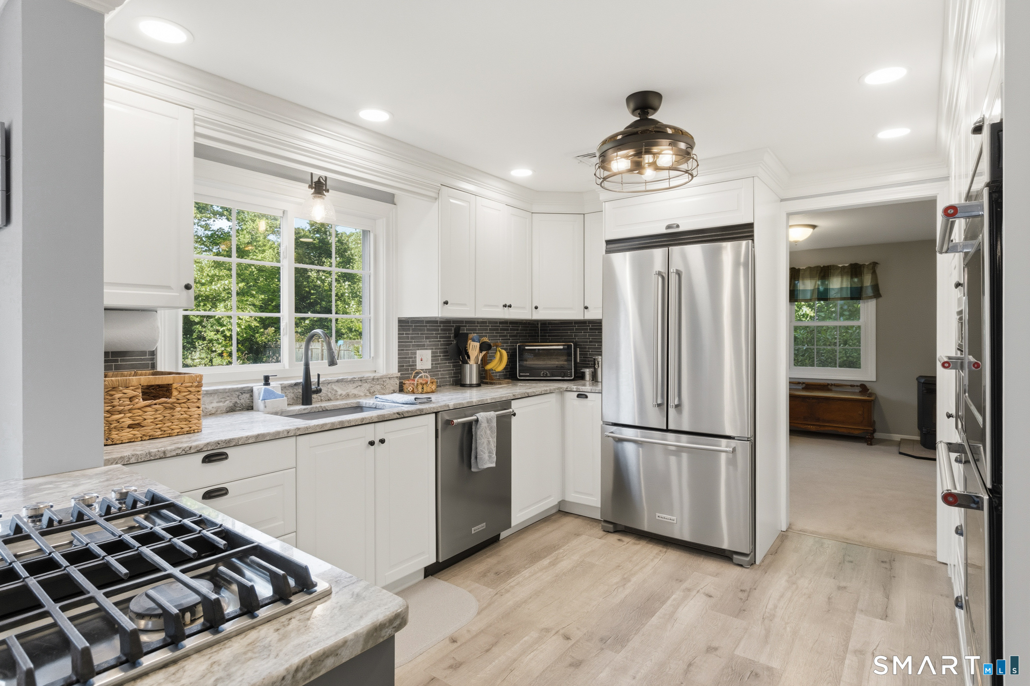 169 Tom Swamp Road Hamden, CT 06518 - Photo 12 of 40
