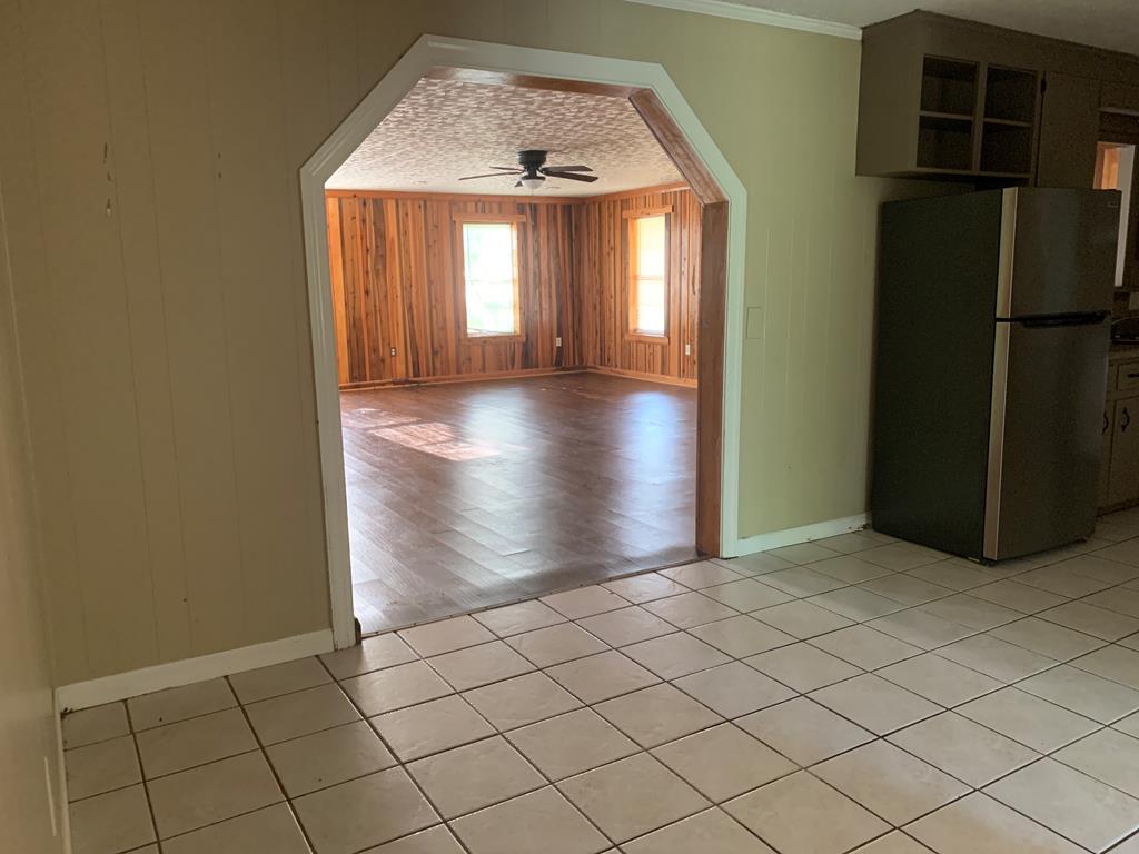 697 South Park Road Slocomb, AL 36375 - Photo 10 of 39