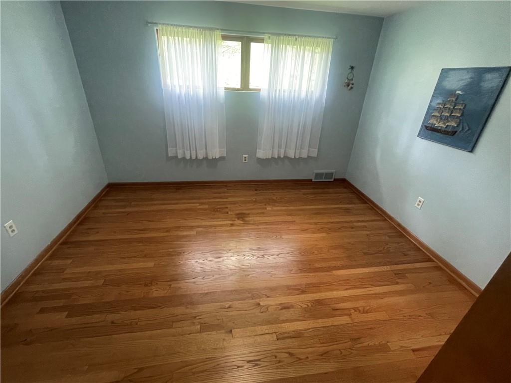 107 Pfaff Road Baden, PA 15005 - Photo 11 of 35