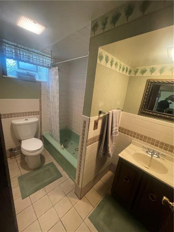 107 Pfaff Road Baden, PA 15005 - Photo 25 of 35 Basement Full Bath