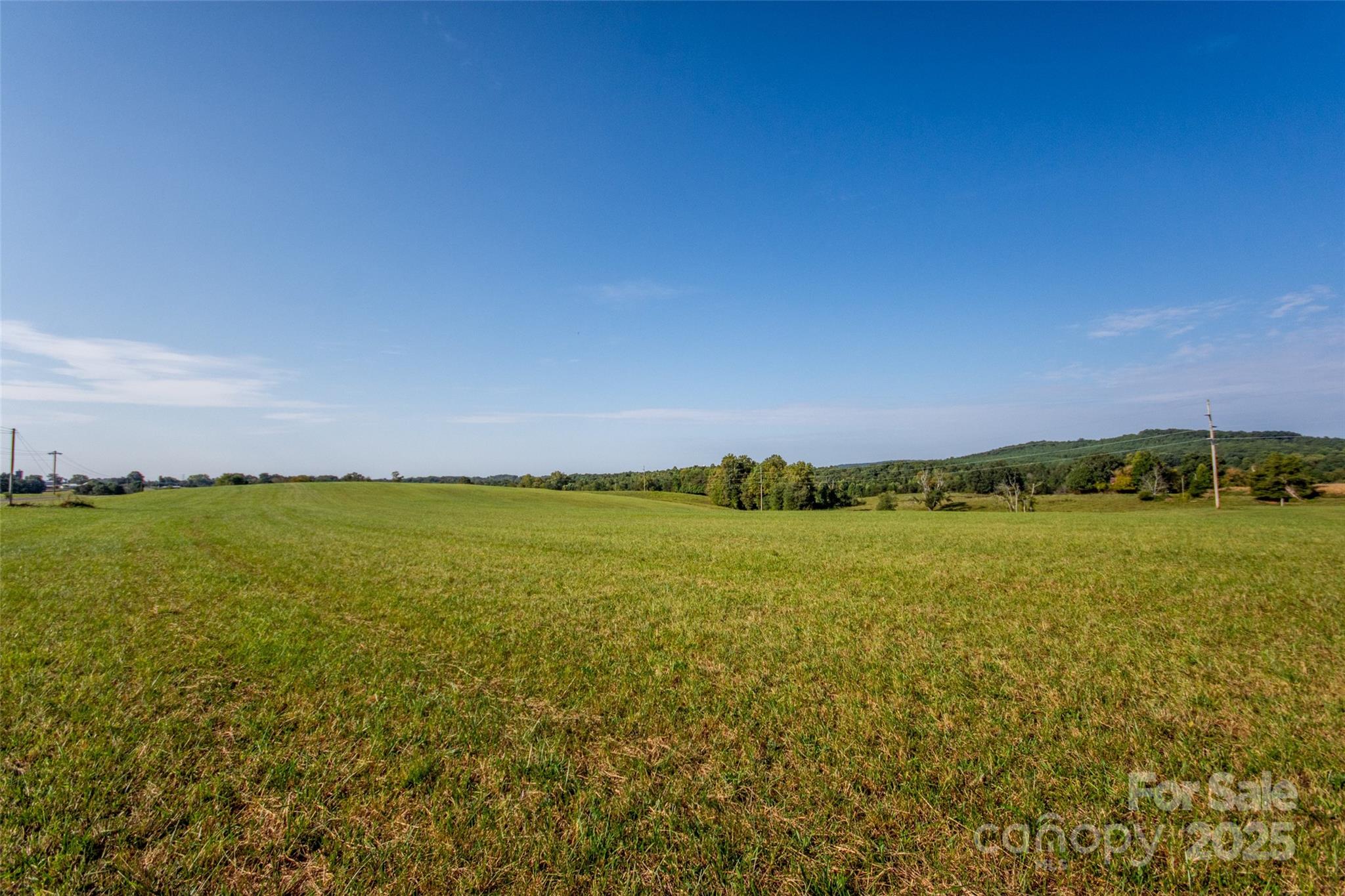 334 Myers Mill Road Statesville, NC 28625 - Photo 18 of 35 a view of an ocean from a city