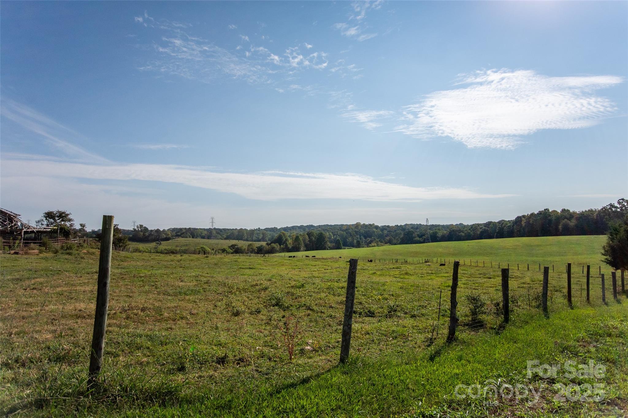 334 Myers Mill Road Statesville, NC 28625 - Photo 26 of 35 a view of an ocean from a lake