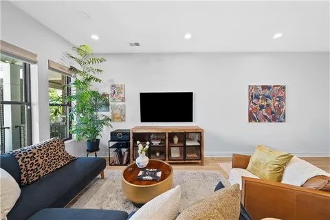 $799,000 | 5324 Keystone Street, Pittsburgh, PA 15201