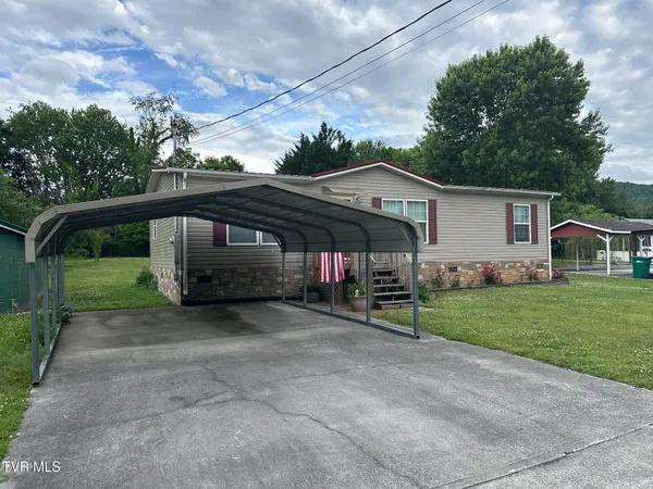 $180,000 | 132 Elliott Avenue, Erwin, TN 37650