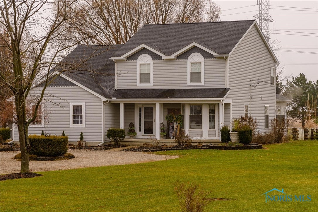 8025 Dowling Road Perrysburg, OH 43551 - Photo 4 of 32 Gallery Image 4