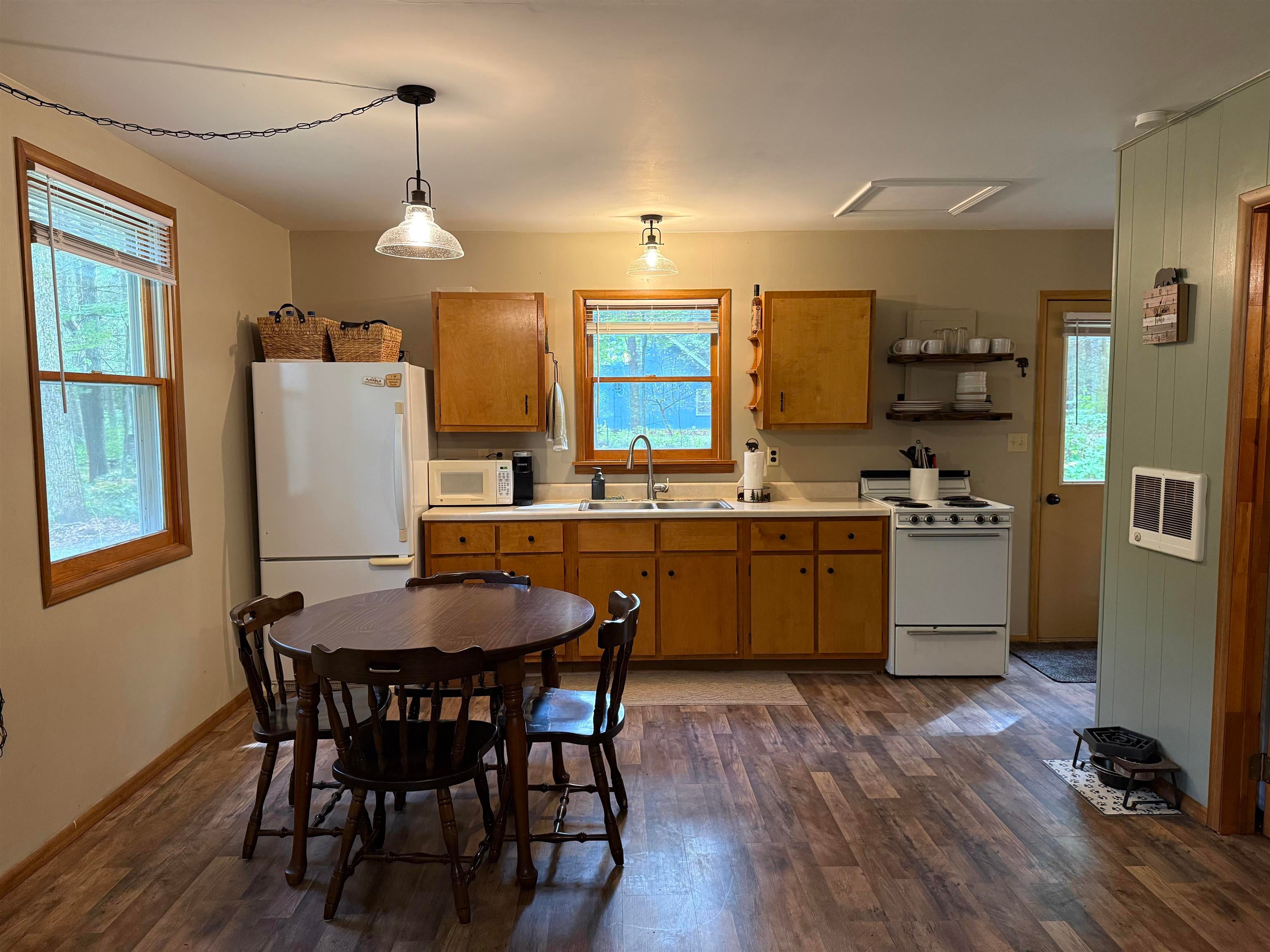 5145 Britt Road Hale, MI 48739 - Photo 8 of 19 Gallery Image 8