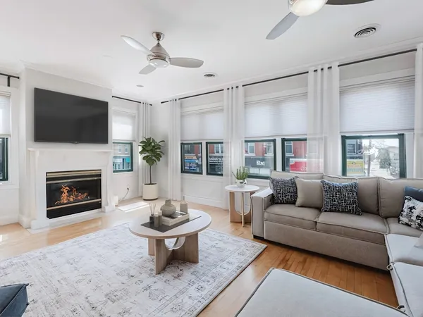 $775,000 | 6 Cushing Street, Unit 1, Waltham, MA 02453