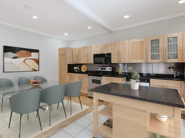 $775,000 | 6 Cushing Street, Unit 1, Waltham, MA 02453