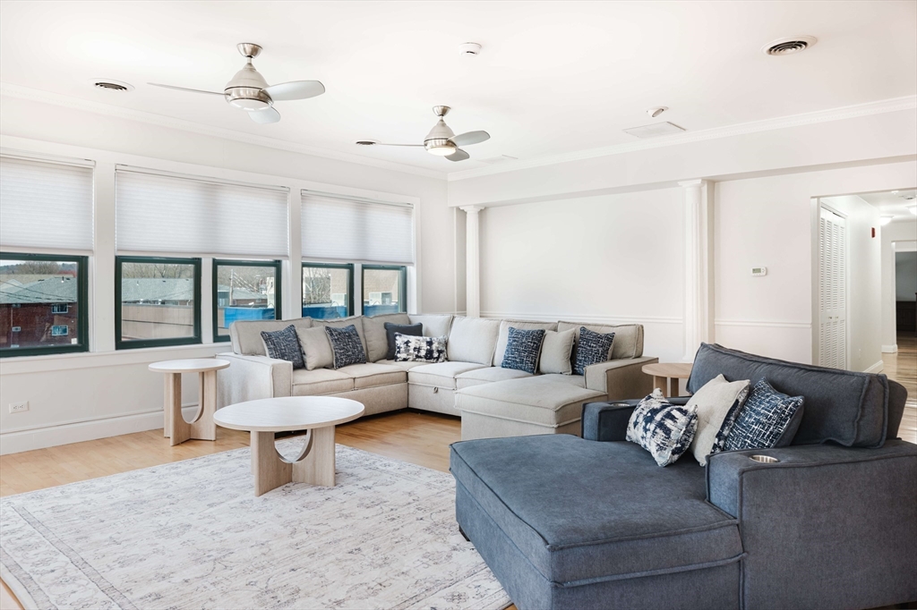 6 Cushing Street, Unit 1 Waltham, MA 02453 - Photo 4 of 37